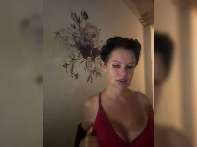 RoyalBreasts