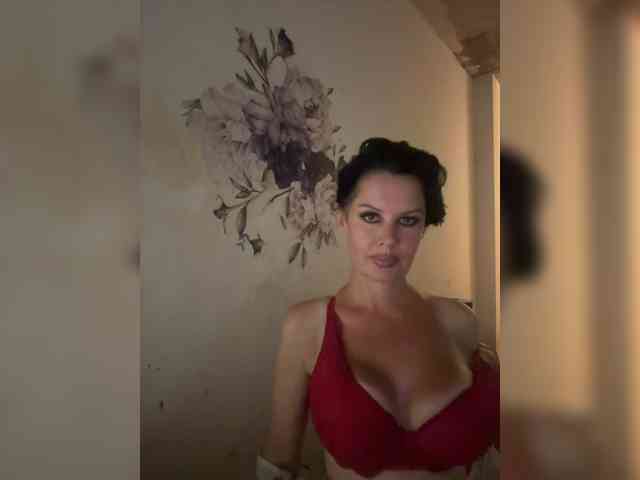 RoyalBreasts