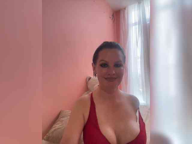 RoyalBreasts