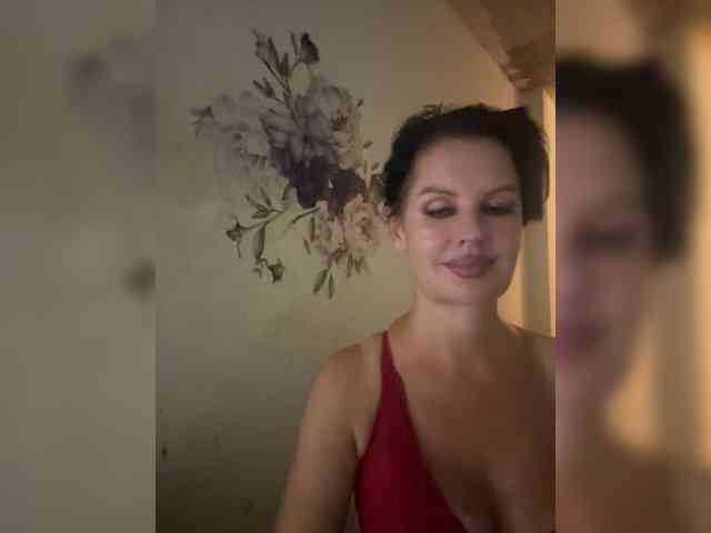RoyalBreasts