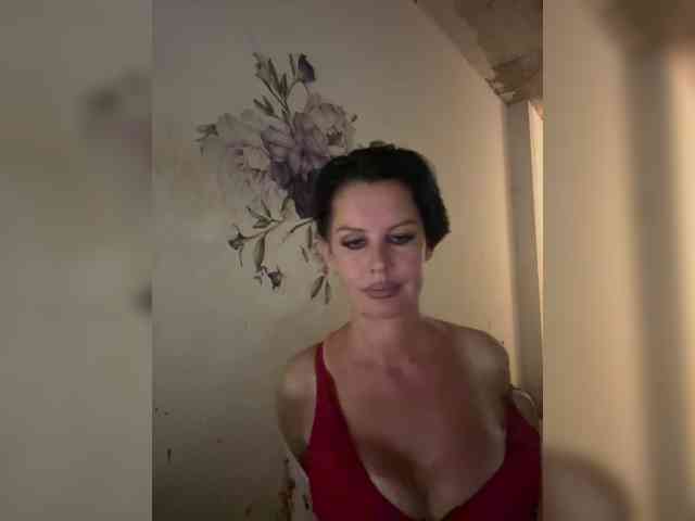 RoyalBreasts
