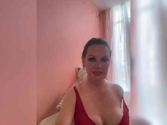 RoyalBreasts