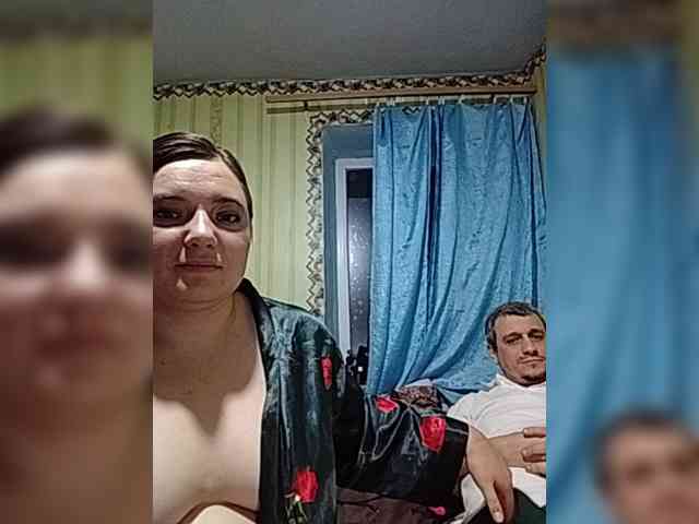 AllNaturalCouple webcam