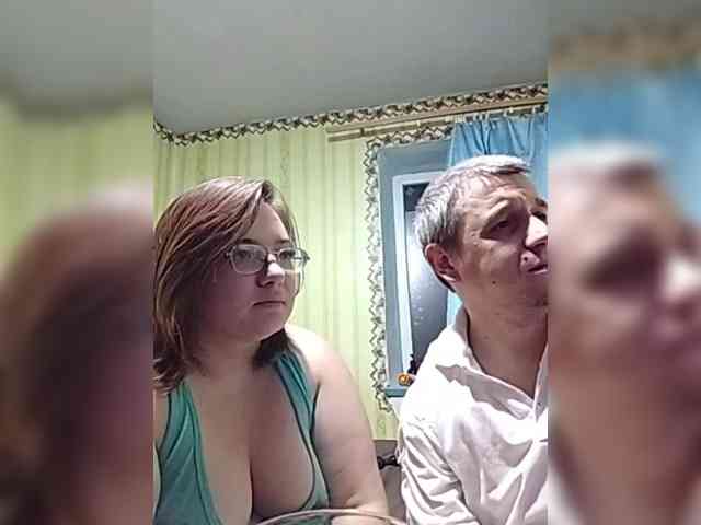 AllNaturalCouple webcam