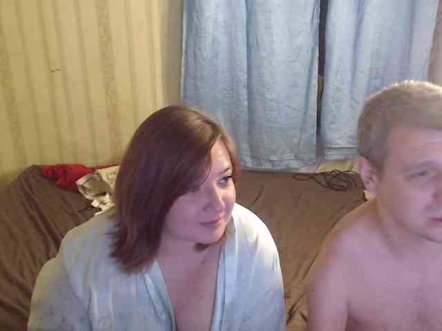 AllNaturalCouple webcam