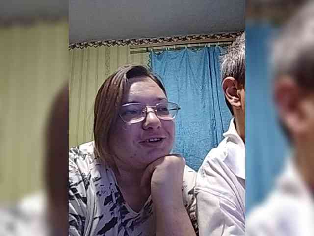 Model: AllNaturalCouple