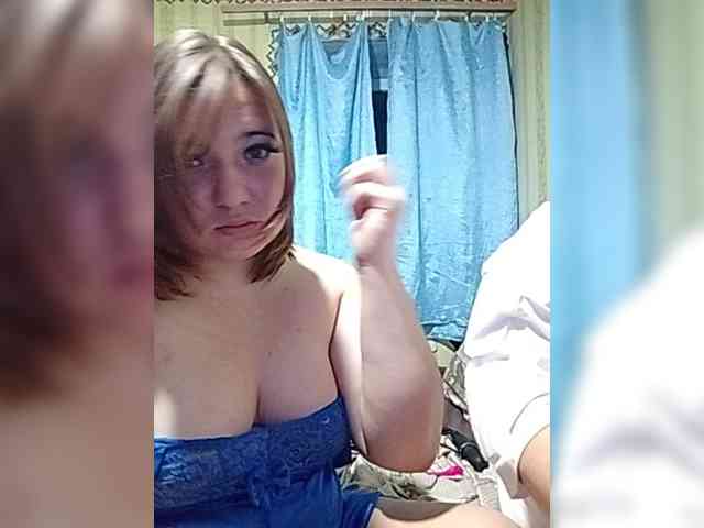 Модель: AllNaturalCouple
