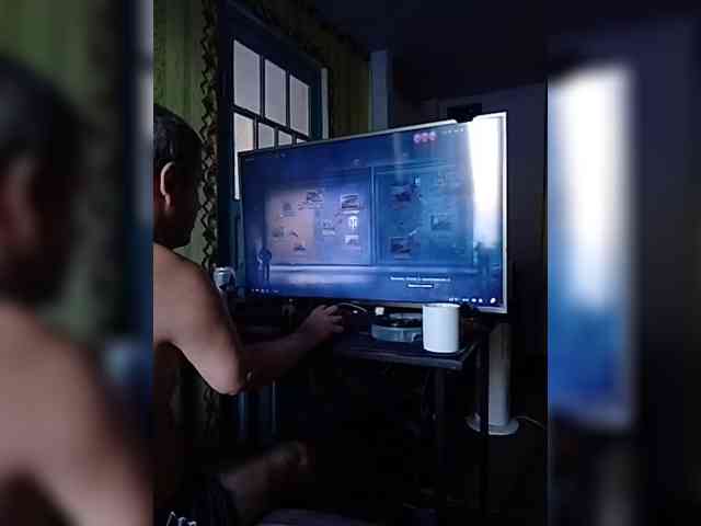 AllNaturalCouple webcam