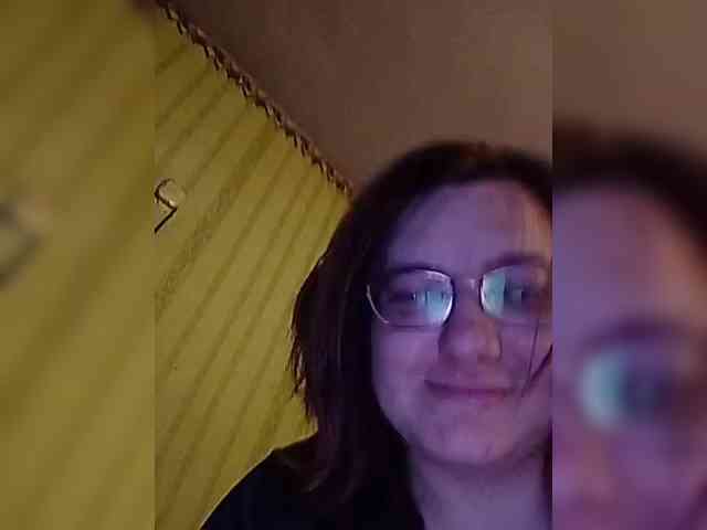 AllNaturalCouple webcam