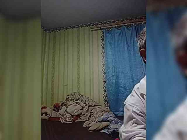 AllNaturalCouple webcam