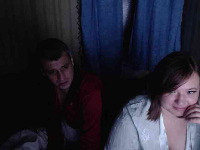 AllNaturalCouple webcam