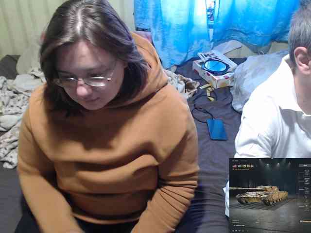 AllNaturalCouple webcam