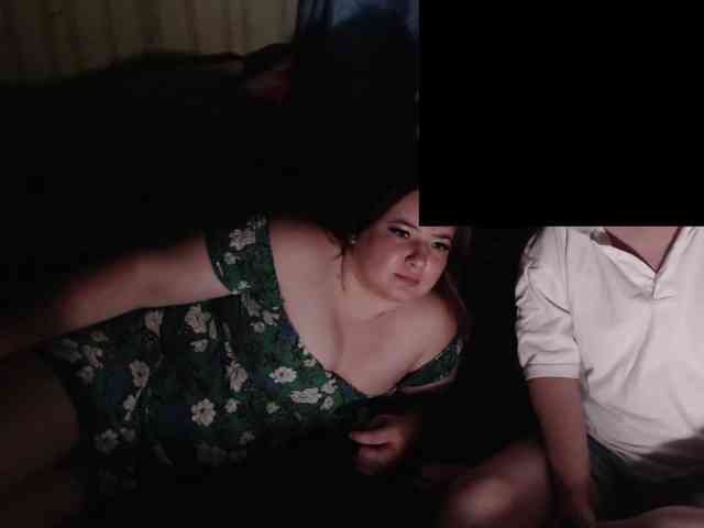 AllNaturalCouple webcam