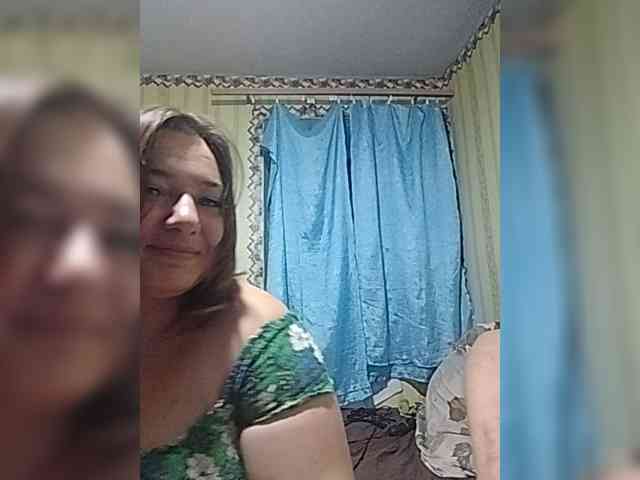AllNaturalCouple webcam