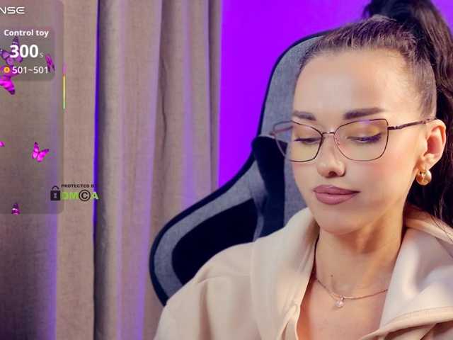 Anna_na_sik live cam preview