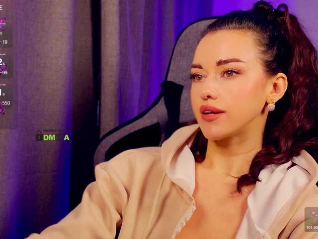 le modèle Anna_na_sik est en webcam porno dans un show sur le site bongacams, il possède les tags suivants: White/Caucasian,Brunette,Shaved