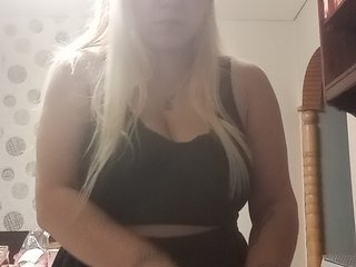 Kira-Kriss Porn Show