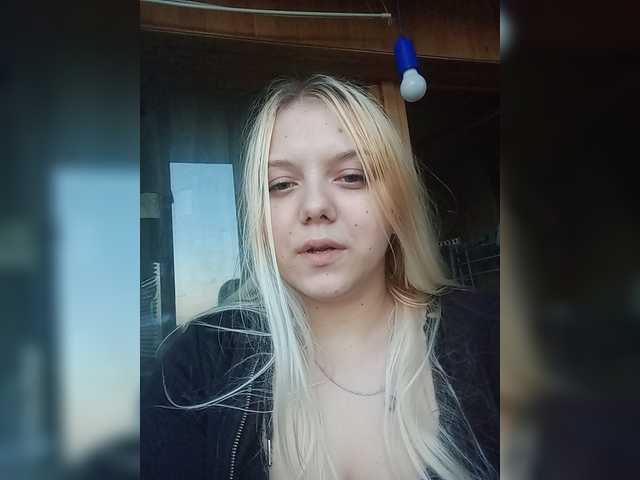 Kira-Kriss live webcam show