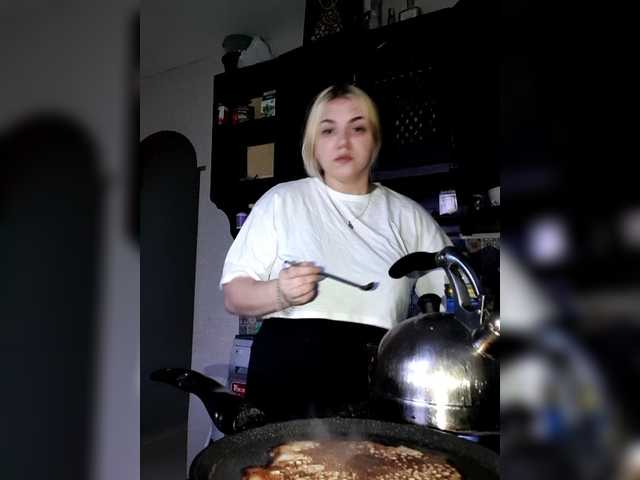 Kira-Kriss live cam on BongaCams
