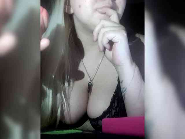 Kira-Kriss webcam