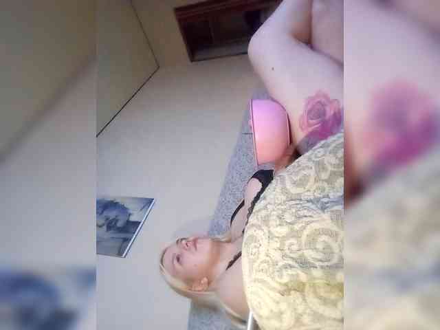 Kira-Kriss webcam
