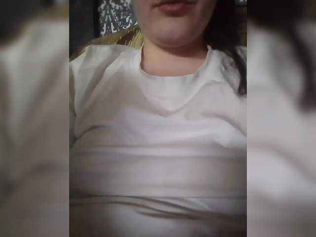 Elena19962 live cam on BongaCams