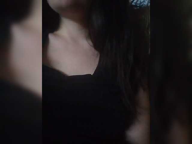 Elena19962 live webcam show