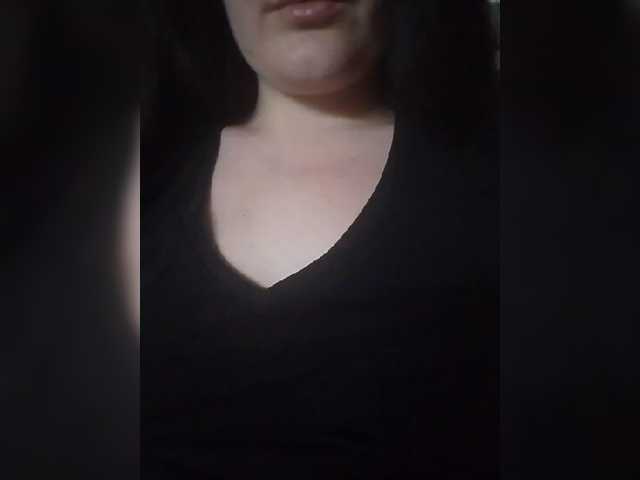 Elena19962 live webcam show