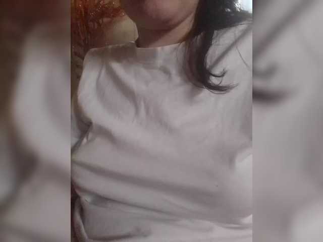 Elena19962 live cam on BongaCams