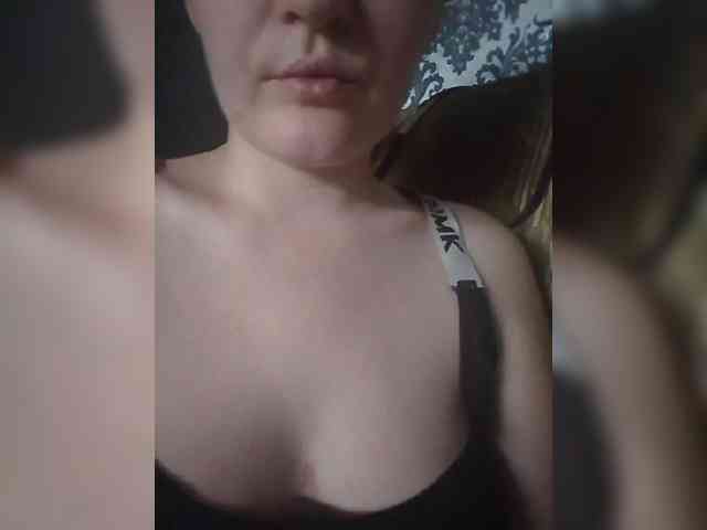 Elena19962 webcam