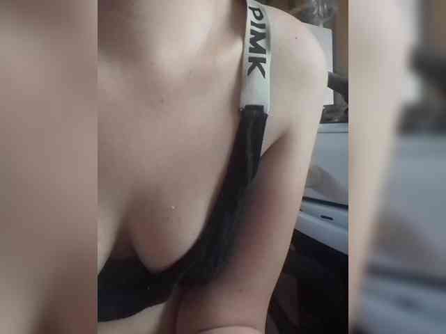 Elena19962 webcam