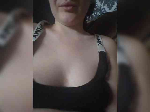 Elena19962 webcam