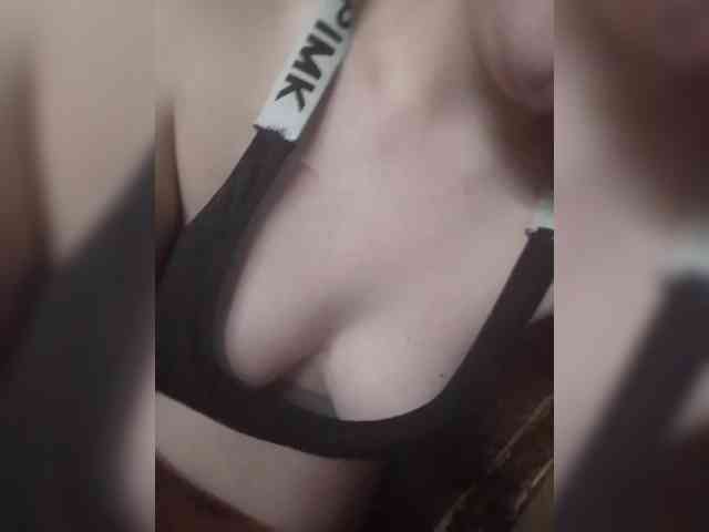 Elena19962 webcam