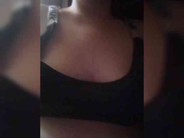 Elena19962 webcam