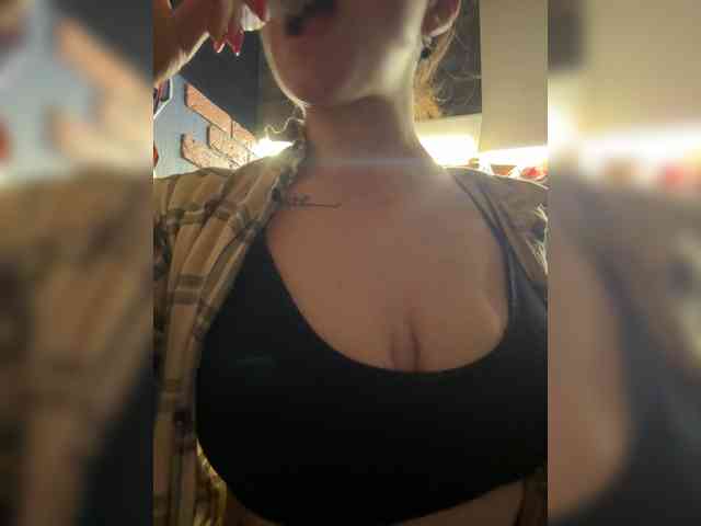 Lolipops69 webcam