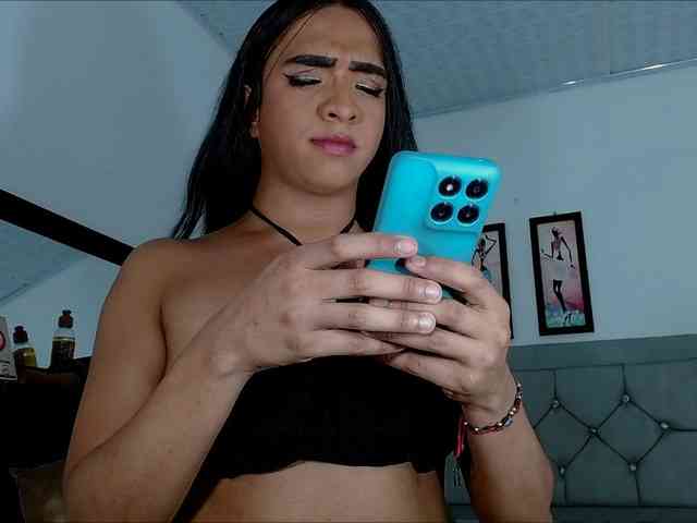 sofiaxdollxxx Live Webcam on BongaCams