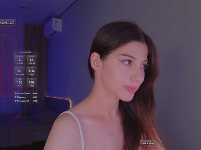 -umbre11a- live cam on BongaCams