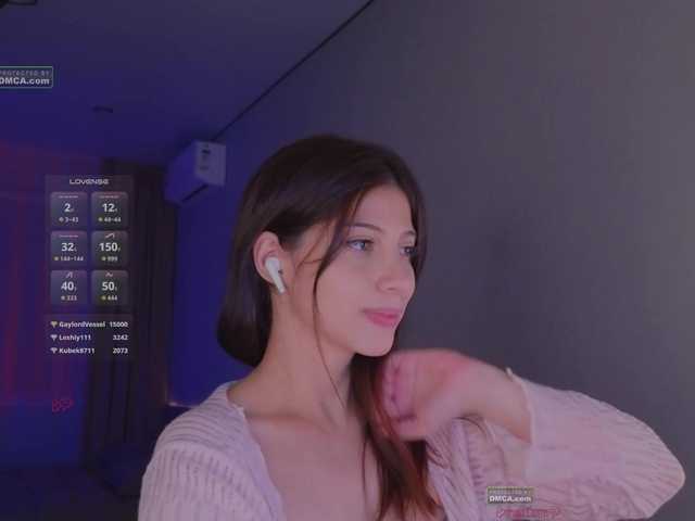 -umbre11a- live cam on BongaCams