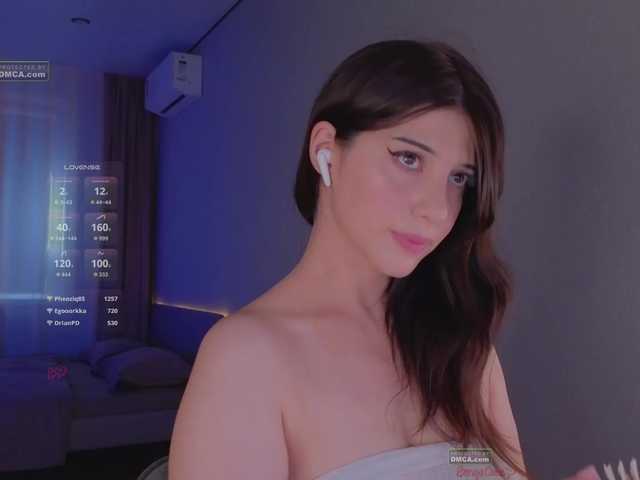-umbre11a- live cam on BongaCams
