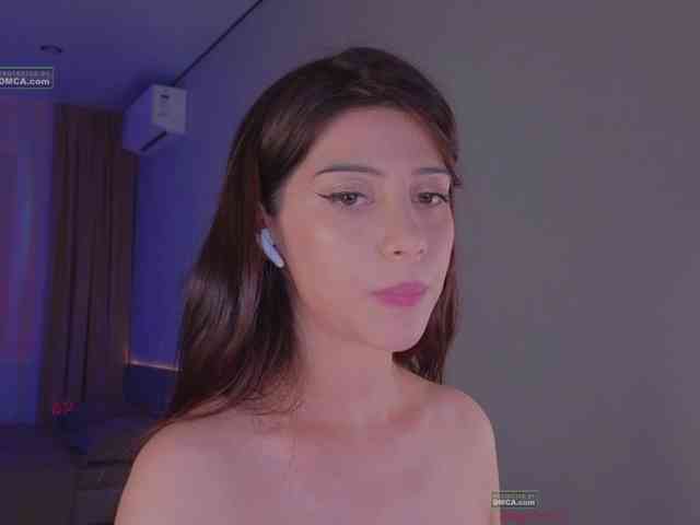 -umbre11a- Sex Cam Show