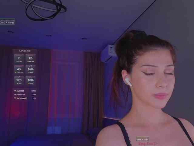 -umbre11a- Sex Cam Show