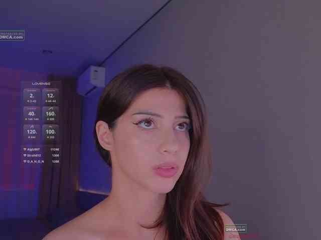 -umbre11a- Sex Cam Show