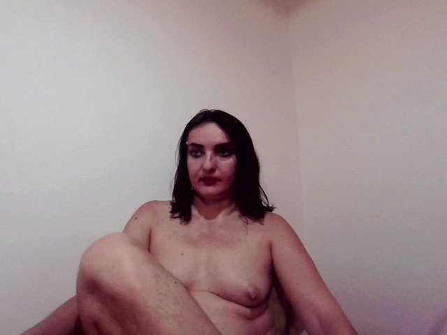 Lolaxx-x