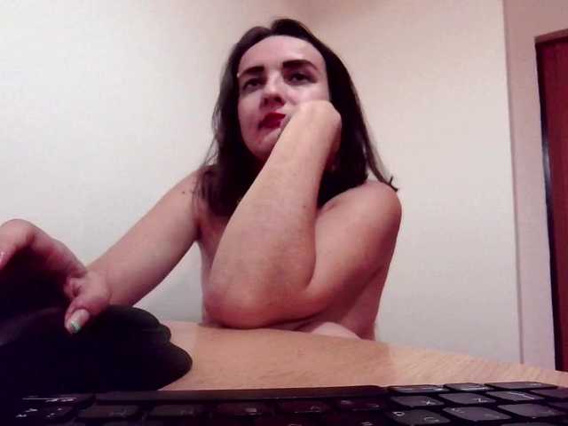 Lolaxx-x