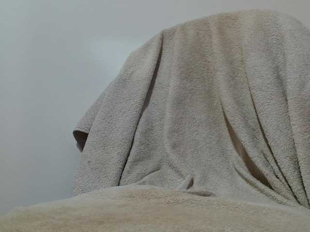 Lolaxx-x live cam on BongaCams