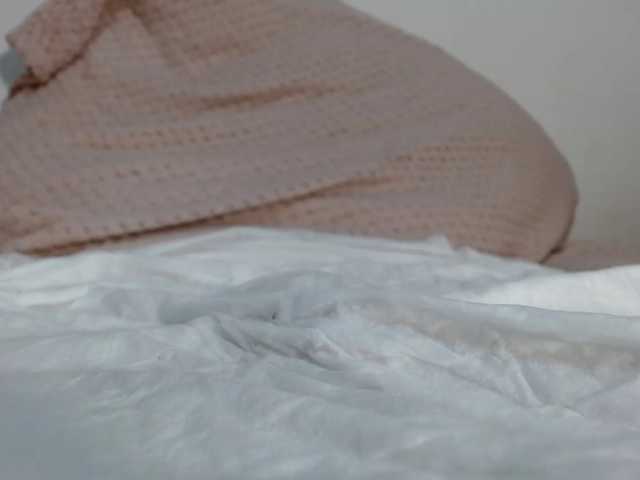 Maysia live cam preview