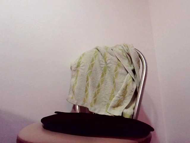 Lolaxx-x live cam on BongaCams