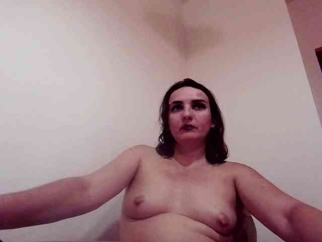 Lolaxx-x
