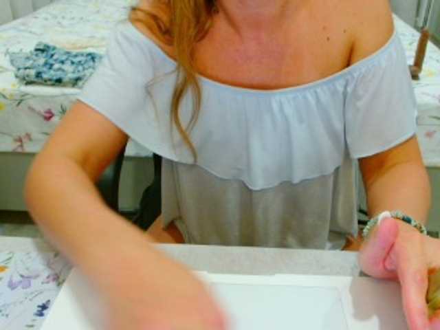 JuicyGloss