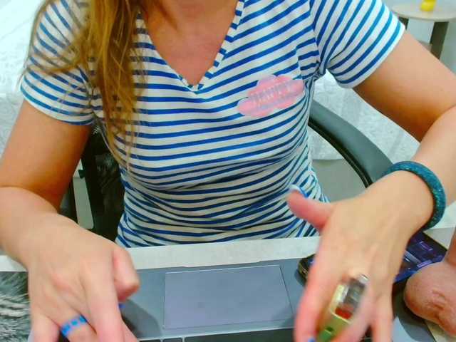 JuicyGloss